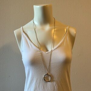 Ann Taylor pendant necklace. Like new.